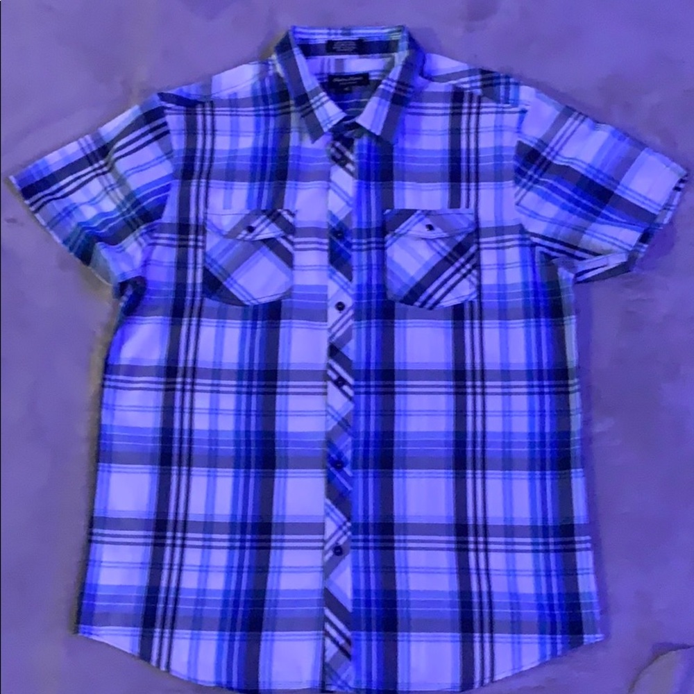Men’s casual shirt